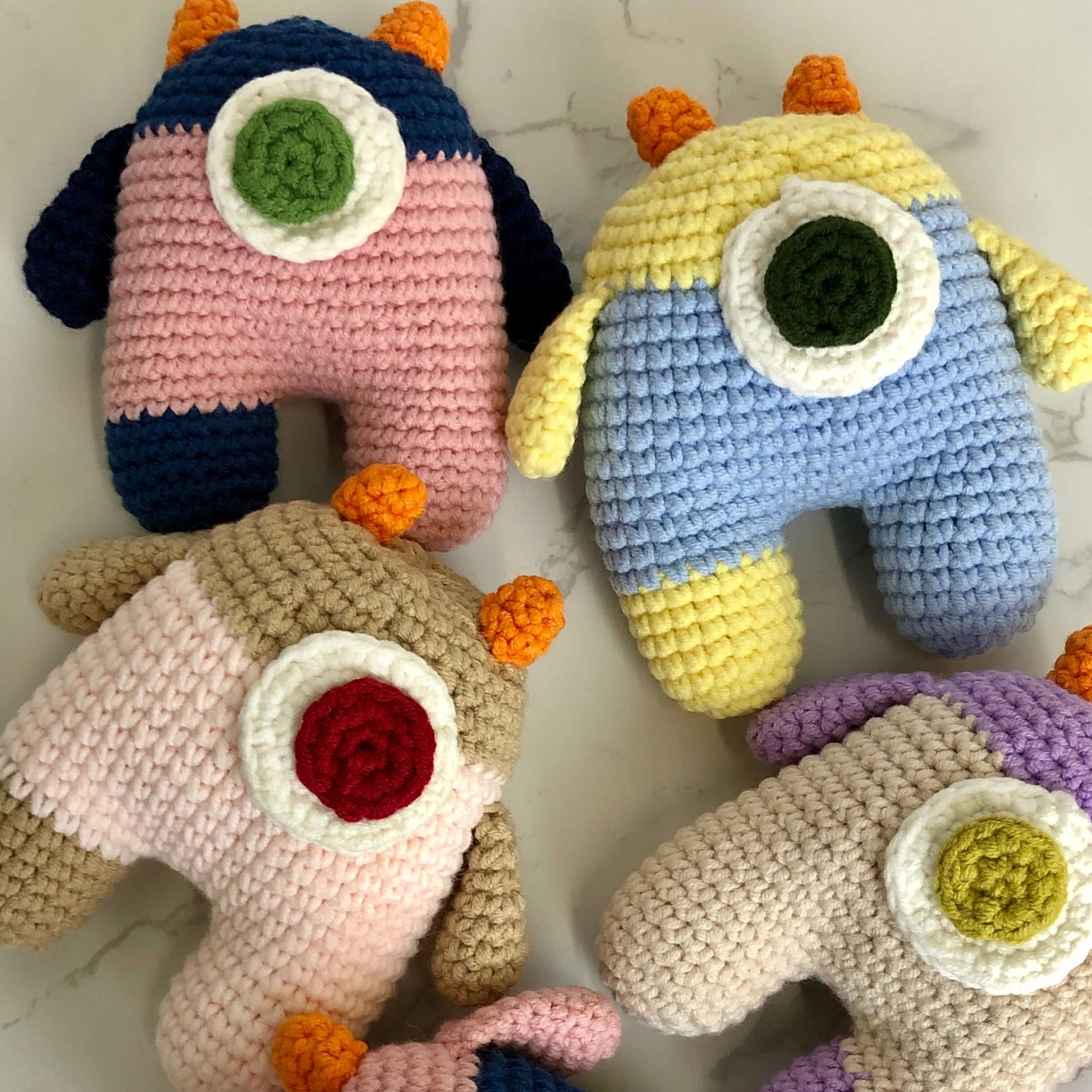 Handknitted Aroma Calming Creatures - Assorted patterns - 1pcs