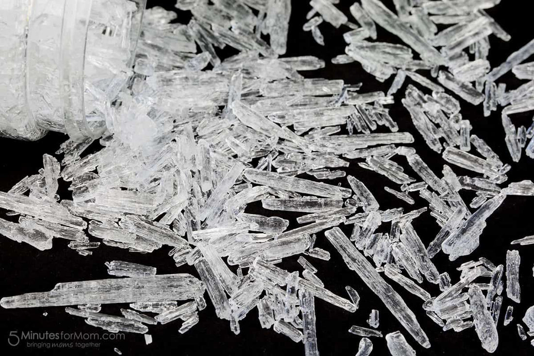 Menthol Crystals: The Tiny Cooling Ingredient Behind DIY Balms, Shower Steamers & Spa-Like Relief