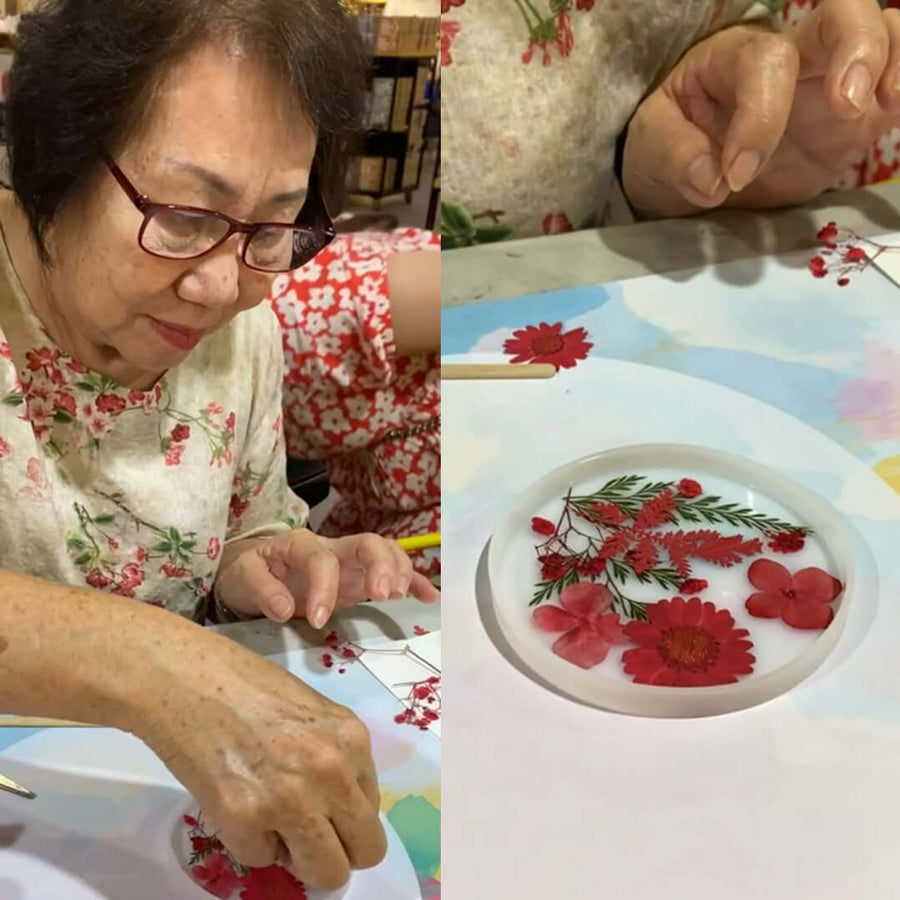 Beginners crafting with a Craftiviti Crafti-Kit