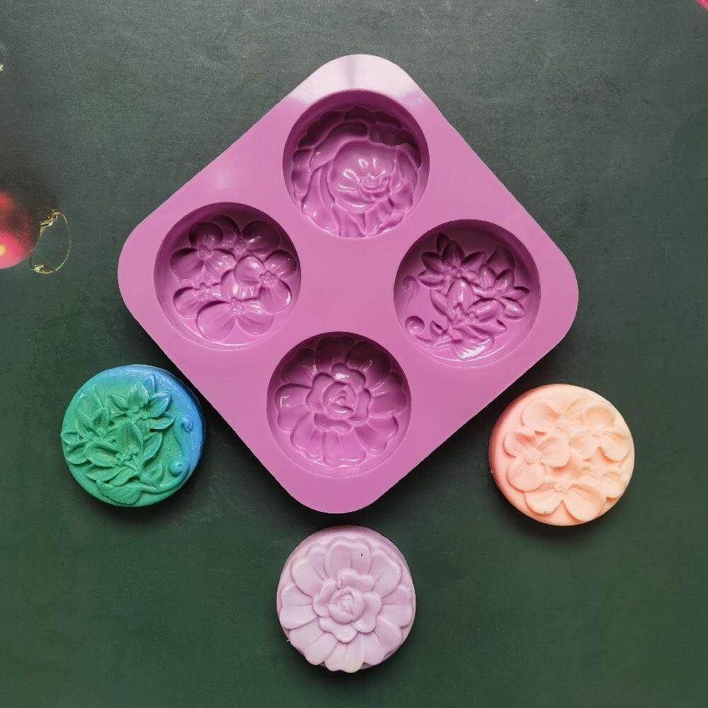 Delicate Floral Silicone Mold (60g) - 4 bars