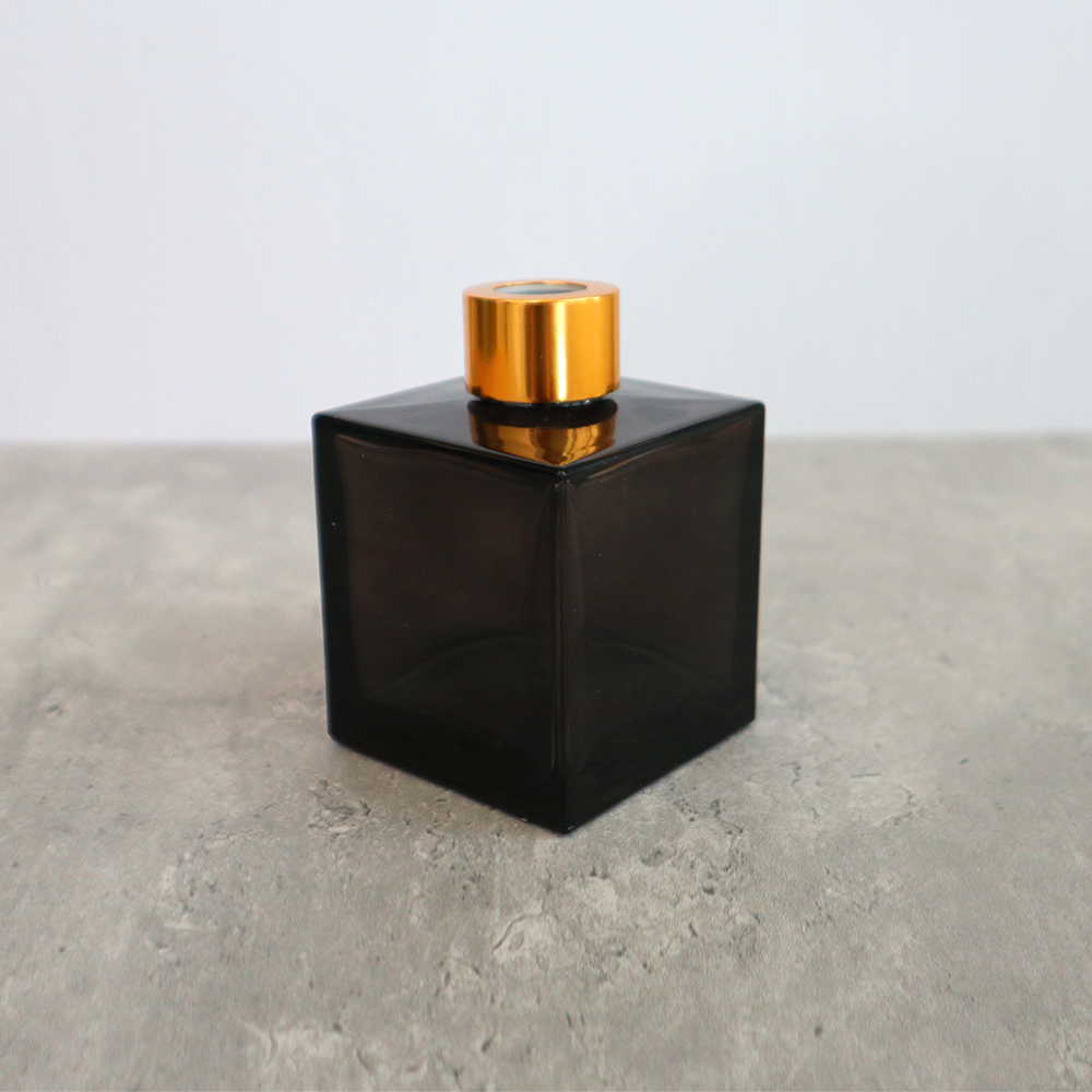 Square Black Diffuser Bottle - 200ml